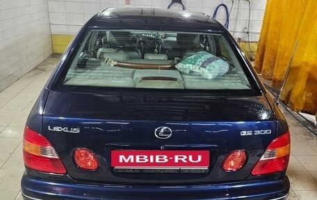 Lexus GS II рестайлинг, 1999 год, 680 000 рублей, 2 фотография