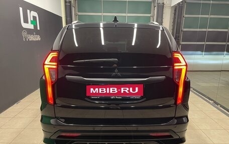 Mitsubishi Pajero Sport III рестайлинг, 2021 год, 4 500 000 рублей, 6 фотография