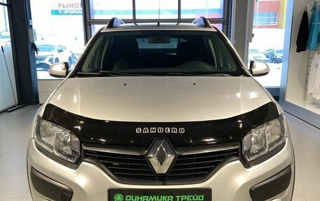 Renault Sandero II рестайлинг, 2018 год, 1 050 000 рублей, 1 фотография