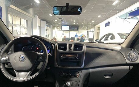 Renault Sandero II рестайлинг, 2018 год, 1 050 000 рублей, 9 фотография