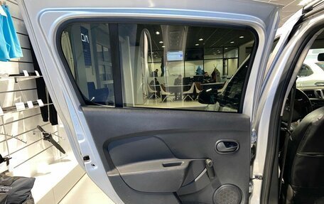 Renault Sandero II рестайлинг, 2018 год, 1 050 000 рублей, 23 фотография