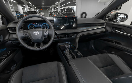 Toyota Camry, 2025 год, 4 600 000 рублей, 7 фотография