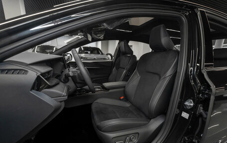 Toyota Camry, 2025 год, 4 600 000 рублей, 9 фотография