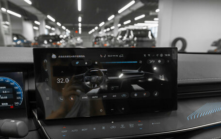 Toyota Camry, 2025 год, 4 600 000 рублей, 18 фотография