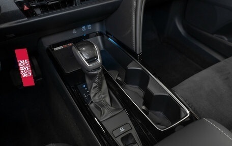 Toyota Camry, 2025 год, 4 600 000 рублей, 21 фотография