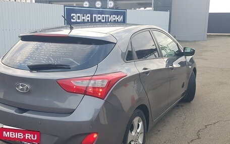 Hyundai i30 II рестайлинг, 2012 год, 950 000 рублей, 3 фотография