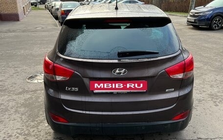 Hyundai ix35 I рестайлинг, 2014 год, 2 000 000 рублей, 2 фотография