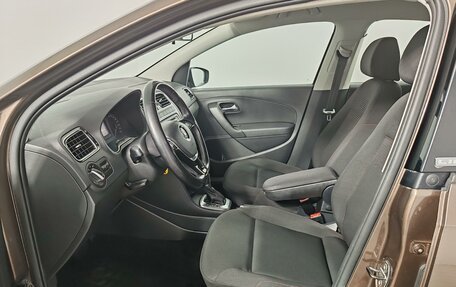 Volkswagen Polo VI (EU Market), 2017 год, 1 375 000 рублей, 16 фотография