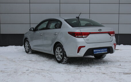 KIA Rio IV, 2018 год, 1 099 000 рублей, 8 фотография