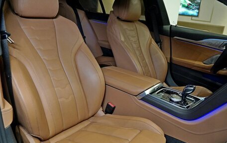 BMW 8 серия, 2022 год, 12 900 000 рублей, 14 фотография