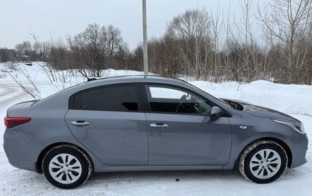 KIA Rio IV, 2019 год, 1 300 000 рублей, 4 фотография