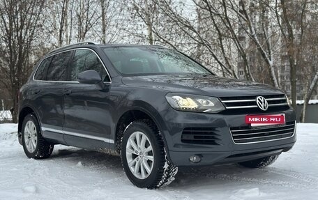 Volkswagen Touareg III, 2012 год, 2 575 000 рублей, 2 фотография
