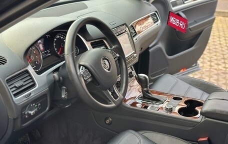 Volkswagen Touareg III, 2012 год, 2 575 000 рублей, 12 фотография