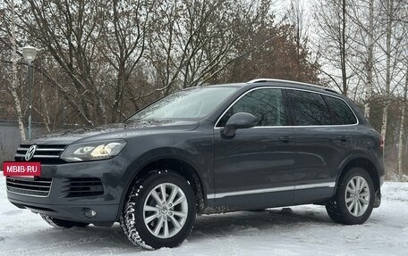 Volkswagen Touareg III, 2012 год, 2 575 000 рублей, 3 фотография