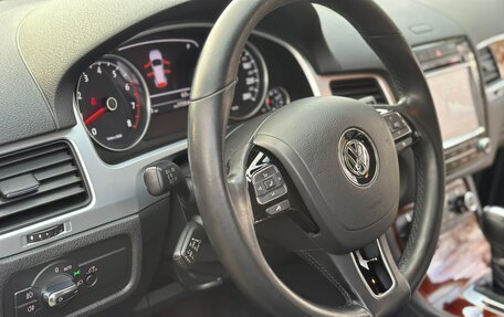 Volkswagen Touareg III, 2012 год, 2 575 000 рублей, 17 фотография