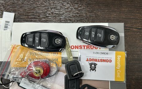 Volkswagen Touareg III, 2012 год, 2 575 000 рублей, 27 фотография