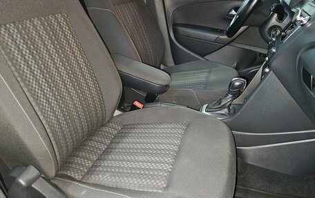 Volkswagen Polo VI (EU Market), 2016 год, 1 125 000 рублей, 11 фотография