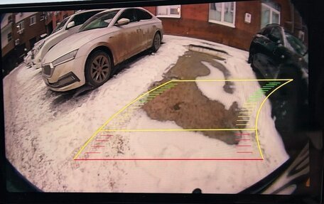 Mitsubishi Outlander III рестайлинг 3, 2018 год, 1 840 000 рублей, 12 фотография