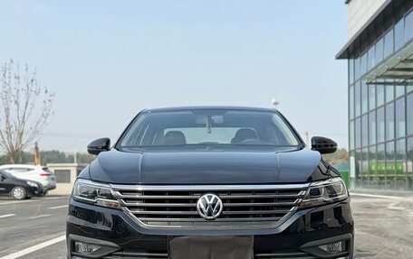 Volkswagen Lavida, 2022 год, 1 400 000 рублей, 2 фотография