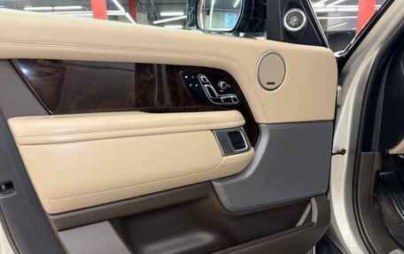 Land Rover Range Rover IV рестайлинг, 2019 год, 8 290 000 рублей, 10 фотография