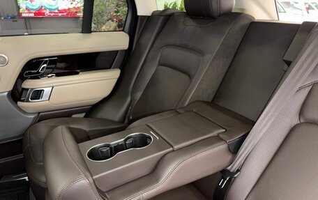 Land Rover Range Rover IV рестайлинг, 2019 год, 8 290 000 рублей, 23 фотография