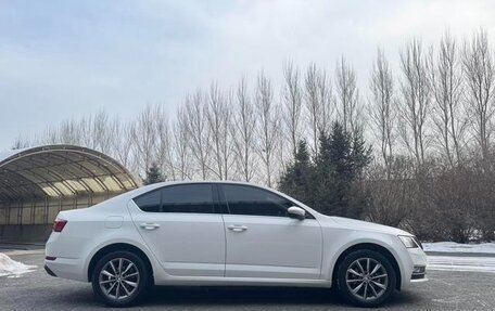 Skoda Octavia IV, 2021 год, 2 000 000 рублей, 4 фотография