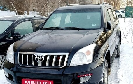 Toyota Land Cruiser Prado 120 рестайлинг, 2007 год, 2 200 000 рублей, 5 фотография