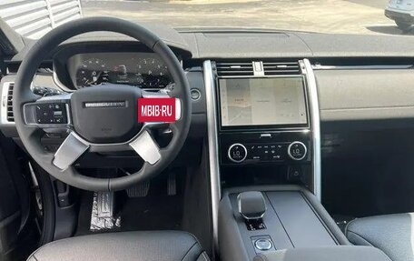 Land Rover Discovery IV, 2025 год, 7 668 000 рублей, 8 фотография