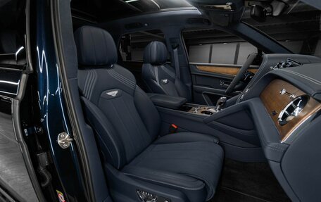 Bentley Bentayga I, 2023 год, 28 950 000 рублей, 25 фотография