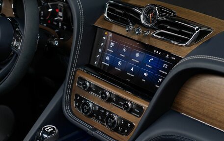 Bentley Bentayga I, 2023 год, 28 950 000 рублей, 27 фотография