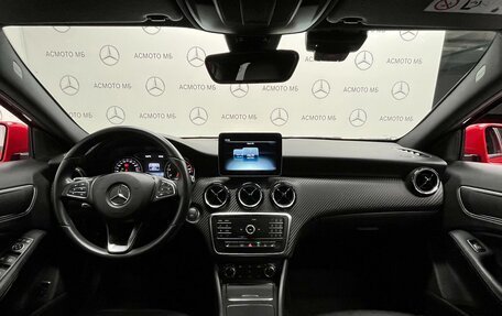 Mercedes-Benz GLA, 2019 год, 2 700 000 рублей, 6 фотография