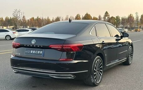 Volkswagen Passat B8 рестайлинг, 2021 год, 1 975 000 рублей, 6 фотография