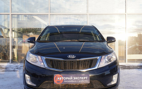 KIA Rio III рестайлинг, 2013 год, 895 000 рублей, 2 фотография