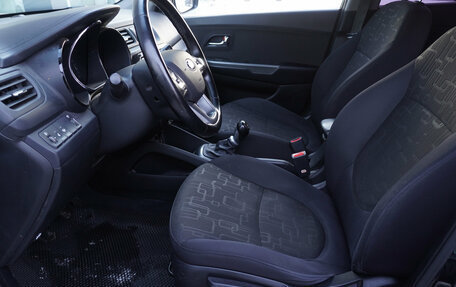 KIA Rio III рестайлинг, 2013 год, 895 000 рублей, 8 фотография