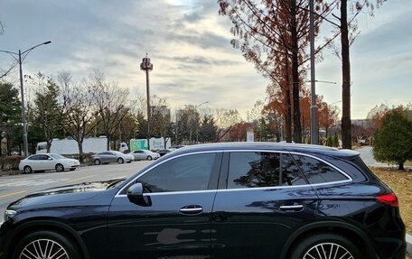 Mercedes-Benz GLC, 2023 год, 7 230 000 рублей, 2 фотография