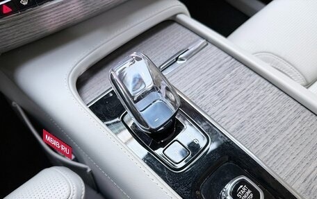 Volvo XC90 II рестайлинг, 2024 год, 8 330 000 рублей, 13 фотография