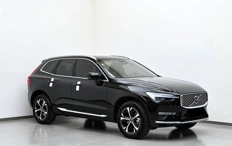 Volvo XC60 II, 2025 год, 5 990 000 рублей, 3 фотография