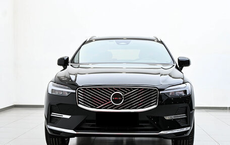 Volvo XC60 II, 2025 год, 5 990 000 рублей, 2 фотография