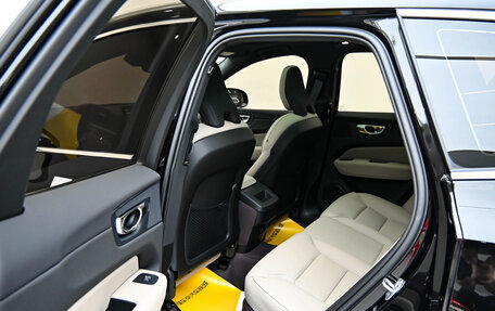 Volvo XC60 II, 2025 год, 5 990 000 рублей, 13 фотография