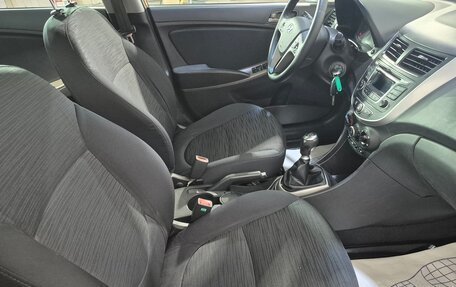 Hyundai Solaris II рестайлинг, 2014 год, 884 000 рублей, 13 фотография