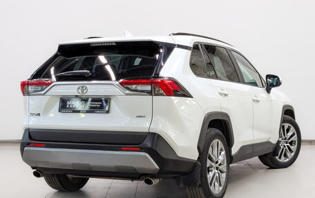 Toyota RAV4, 2020 год, 3 395 000 рублей, 5 фотография