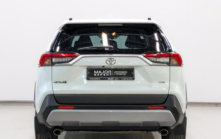 Toyota RAV4, 2020 год, 3 395 000 рублей, 6 фотография