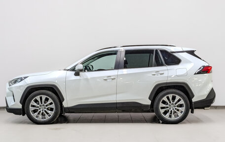 Toyota RAV4, 2020 год, 3 395 000 рублей, 8 фотография