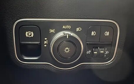 Mercedes-Benz GLA, 2022 год, 2 830 000 рублей, 11 фотография