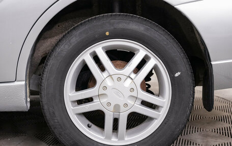 Ford Focus IV, 2003 год, 300 000 рублей, 9 фотография