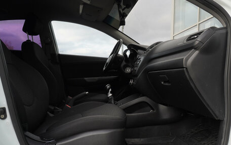 KIA Rio III рестайлинг, 2014 год, 890 000 рублей, 19 фотография