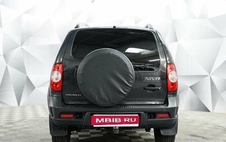 Chevrolet Niva I рестайлинг, 2019 год, 810 000 рублей, 4 фотография