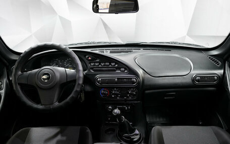 Chevrolet Niva I рестайлинг, 2019 год, 810 000 рублей, 11 фотография