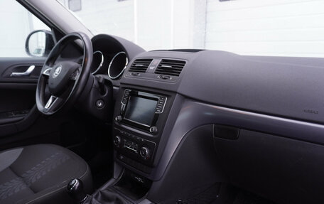 Skoda Yeti I рестайлинг, 2017 год, 1 545 000 рублей, 16 фотография