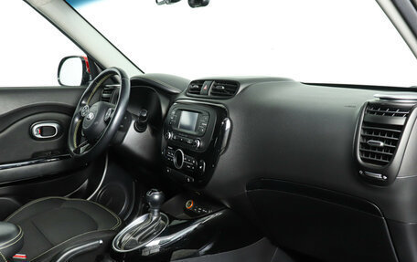 KIA Soul II рестайлинг, 2015 год, 1 370 000 рублей, 9 фотография